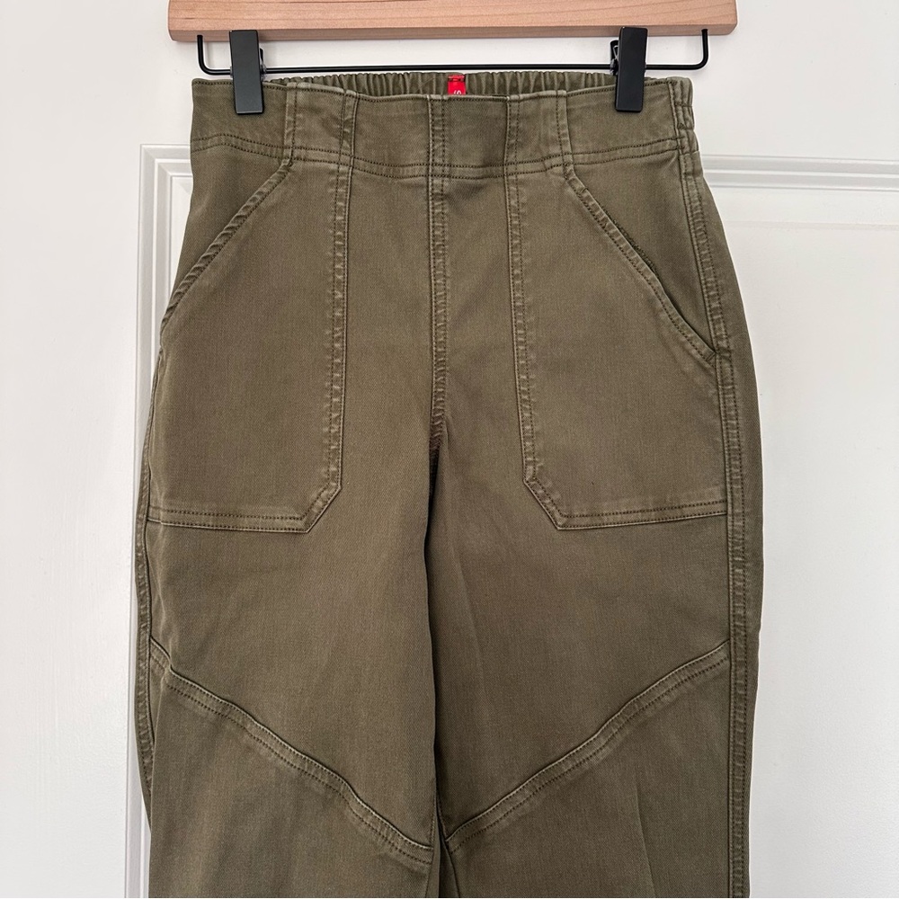 Spanx (XS) Olive Green Cargo Jogger in Stretch Twill High Rise Pants- Utility - Picture 3 of 12